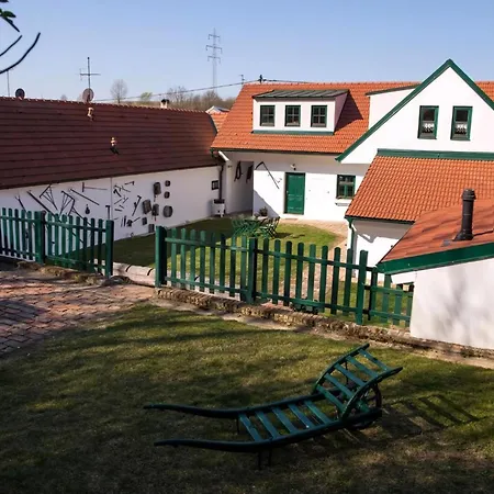 Holiday home Schlafgut Kuessler In Grub an der March